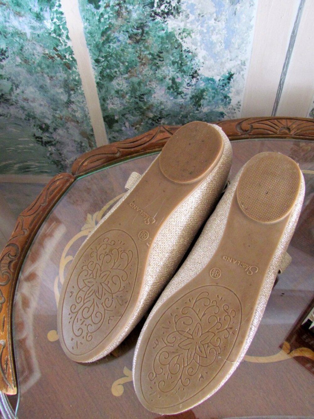 GOLD SHOES, 8 1/2, GLITTER w CRISSCROSS ANKLE STRAPS, SHOELAND FLATS, EUC - Picture 8 of 8
